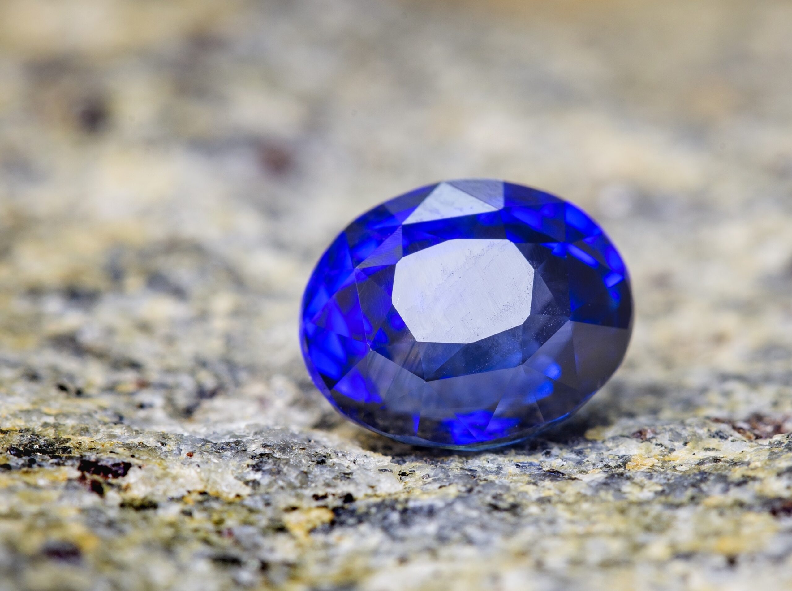 Blue Sapphire Gemstone Meaning – Powers of the Most Desired Sapphire