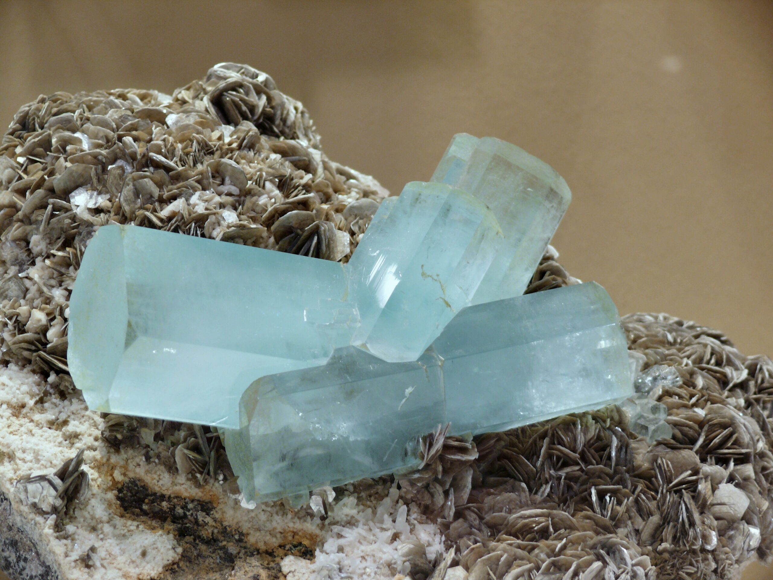 Aquamarine Stone Meaning – Beliefs, Powers and Benefits