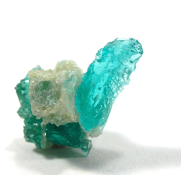 Paraiba Tourmaline Price Guide – Affecting Factors and Actual Prices